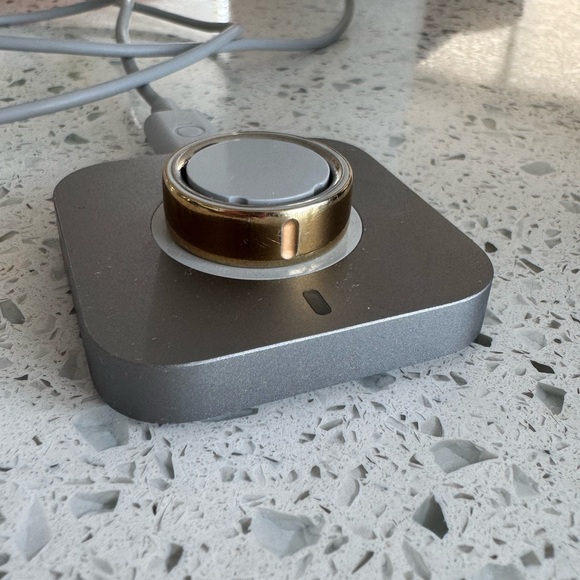 Oura Jewelry - Oura Ring 4 rose gold size 9